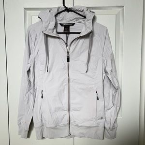 Black Diamond light weight windbreaker